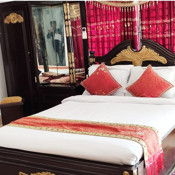 Room No- 202, Humming Bird (Couple Bedroom, Tweety Building, Ground Floor)